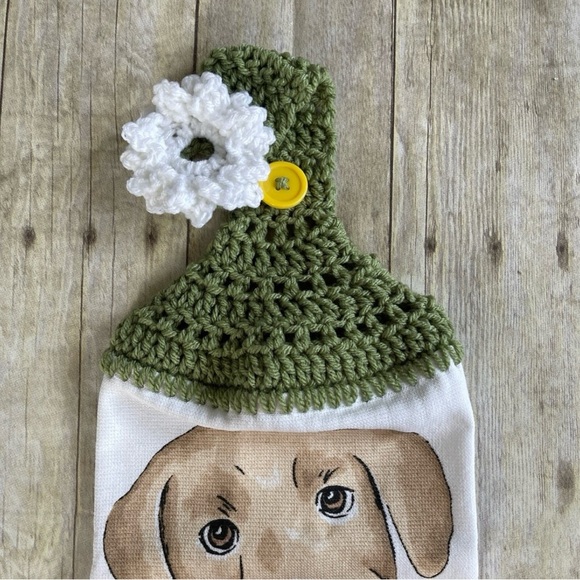 Crochet Top Puppy & Daisies Hanging HandTowel Daisy Flower Top Single Thickness - Picture 3 of 5